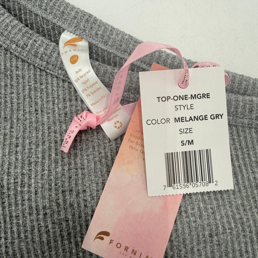 Fornia Women/s Grey One Shoulder Ribbed Tank Top New with tags Size Small/Medium - Picture 3 of 3